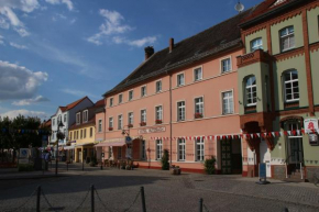 Hotel Kutzbach, Stavenhagen